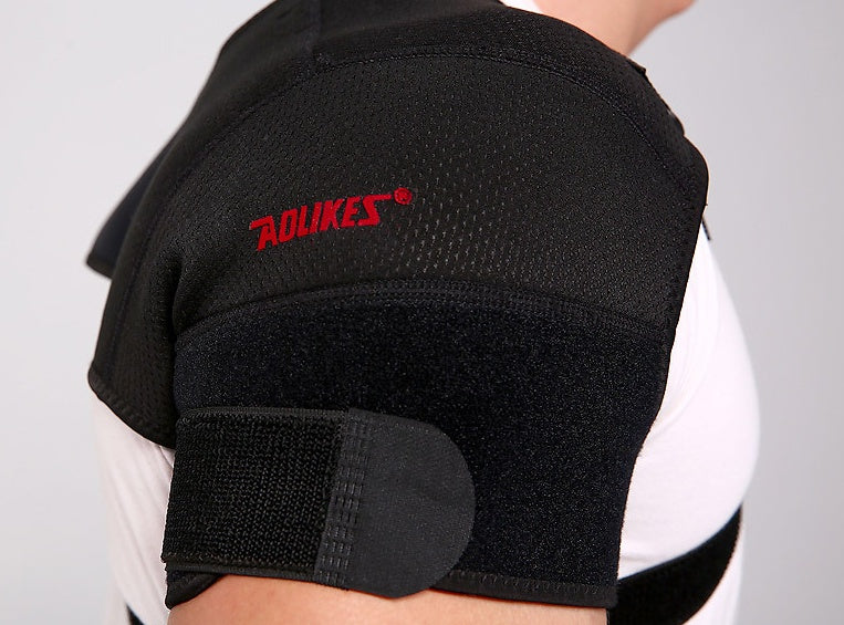 Pressurized and breathable fitness back and arm protector