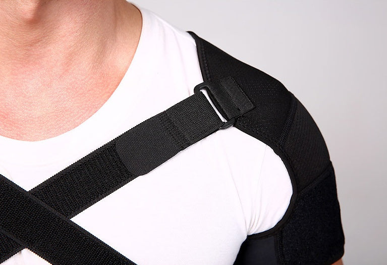 Pressurized and breathable fitness back and arm protector
