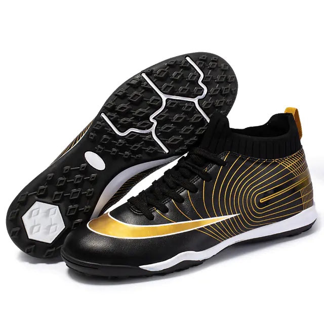 Men's Outdoor Soccer Shoes in Windproof Polyester